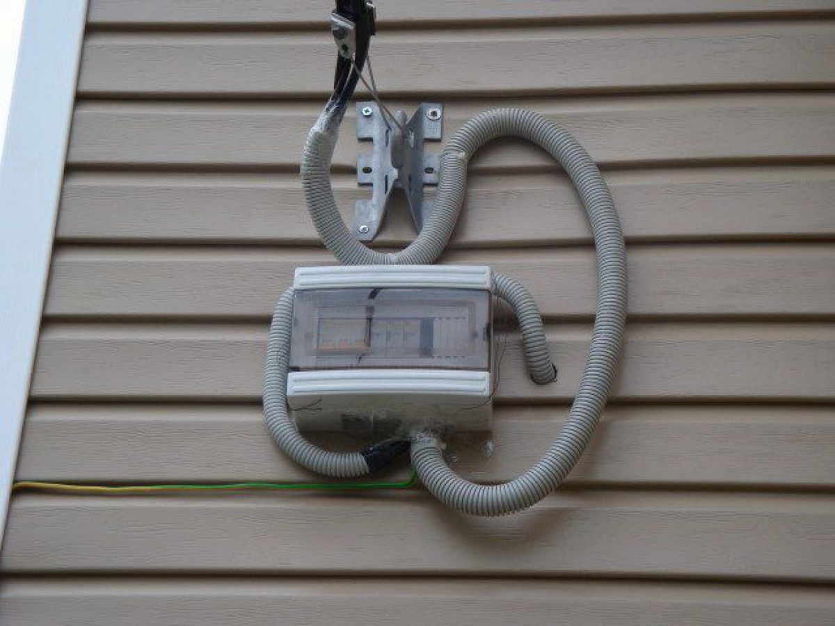 Ввод электричества в дом проводом СИП 5881