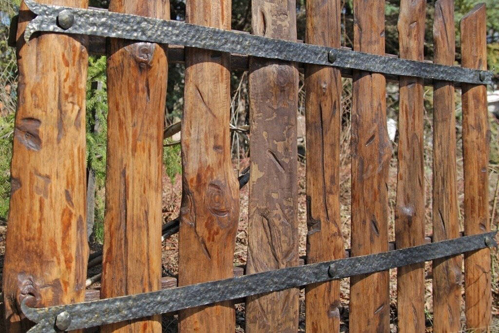 Забор из горбыля 11417
