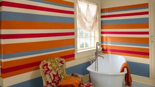 Покраска стен в ванной