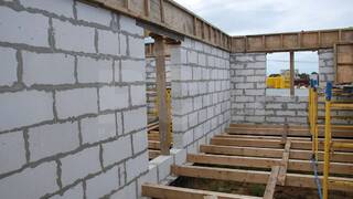Деревянные перекрытия в доме из газобетона Деревянные перекрытия в доме из газобетона