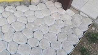 Садовая дорожка из бетона Садовая дорожка из бетона
